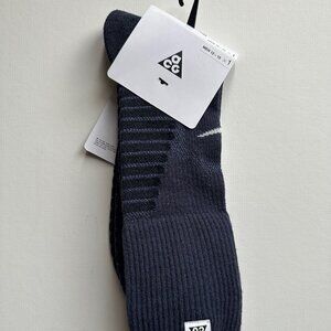 Nike ACG Dri-Fit Logo Socks - Dark Blue - Size 12 - 15 (NWT)